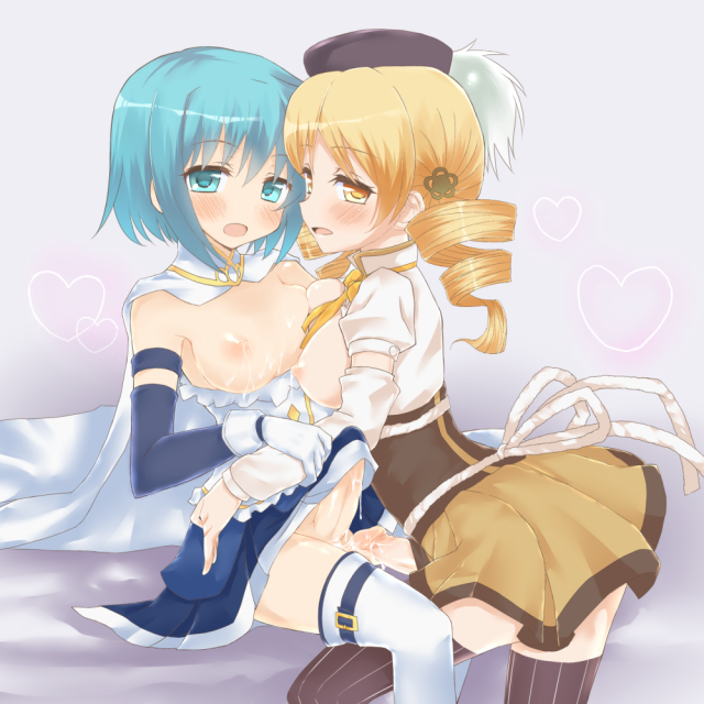 miki sayaka+tomoe mami